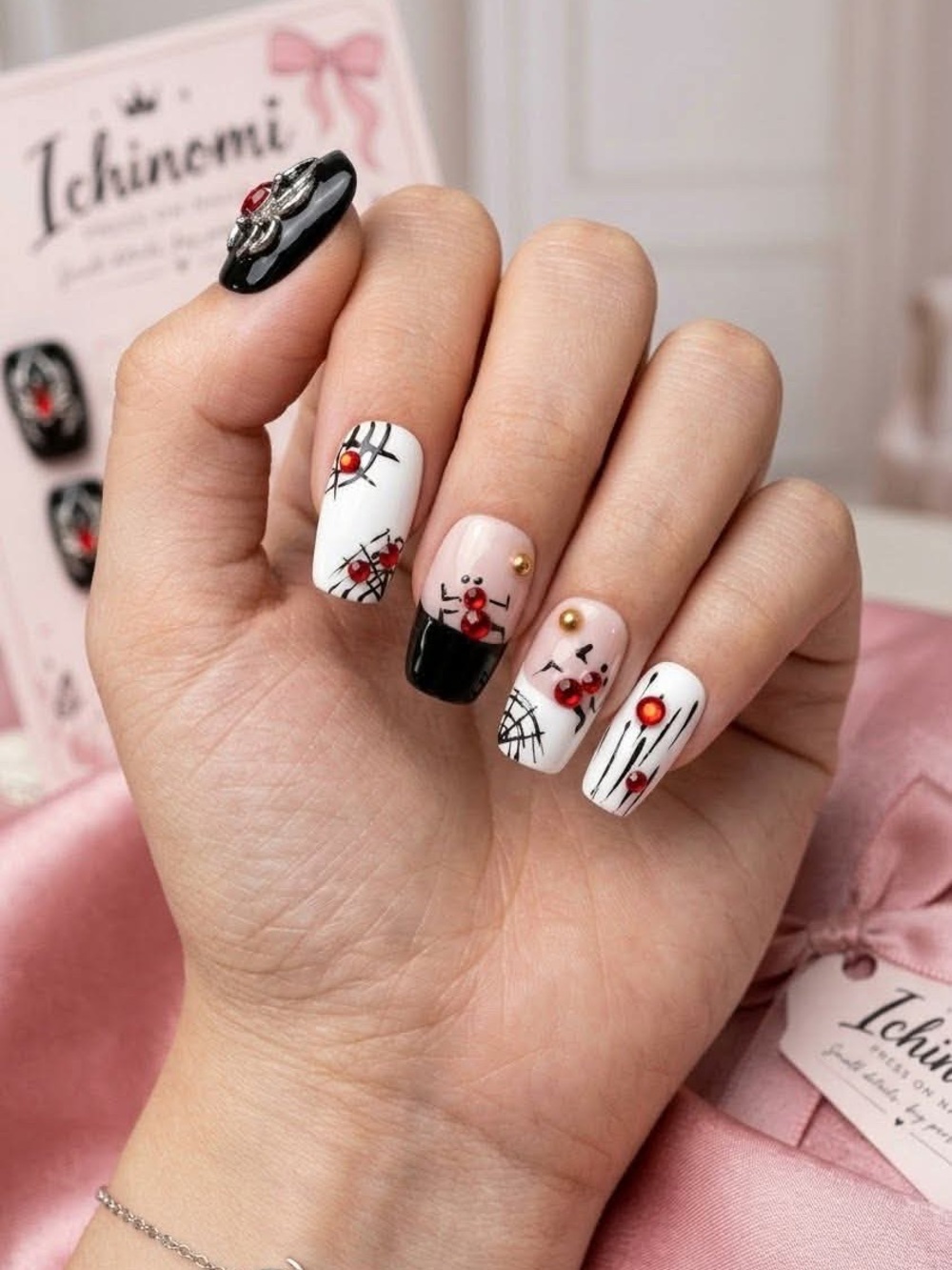 🕷️🖤 Ichinomi Gothic Spider Press-On Nails — Large